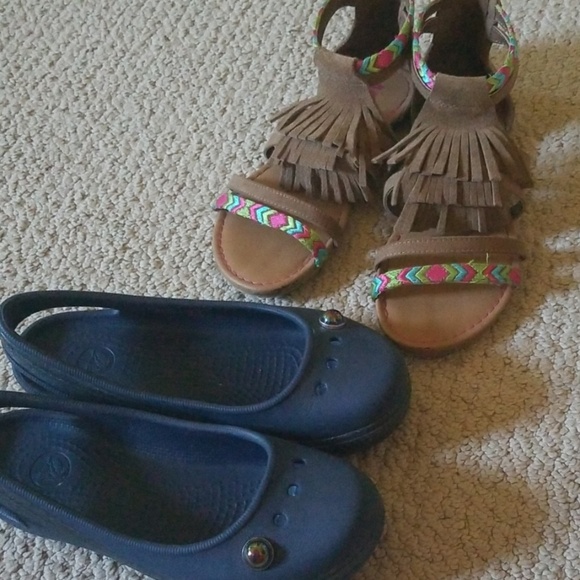 Girls shoes mint condition size 2 - Picture 8 of 8